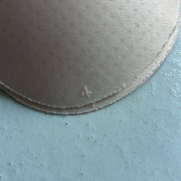 Four sets Lululemon Size 4 Bra Pads NWOT - Picture 2 of 2